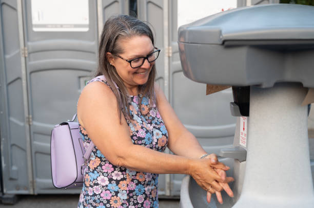 Affordable portable toilet rental in Circle Pines, MN